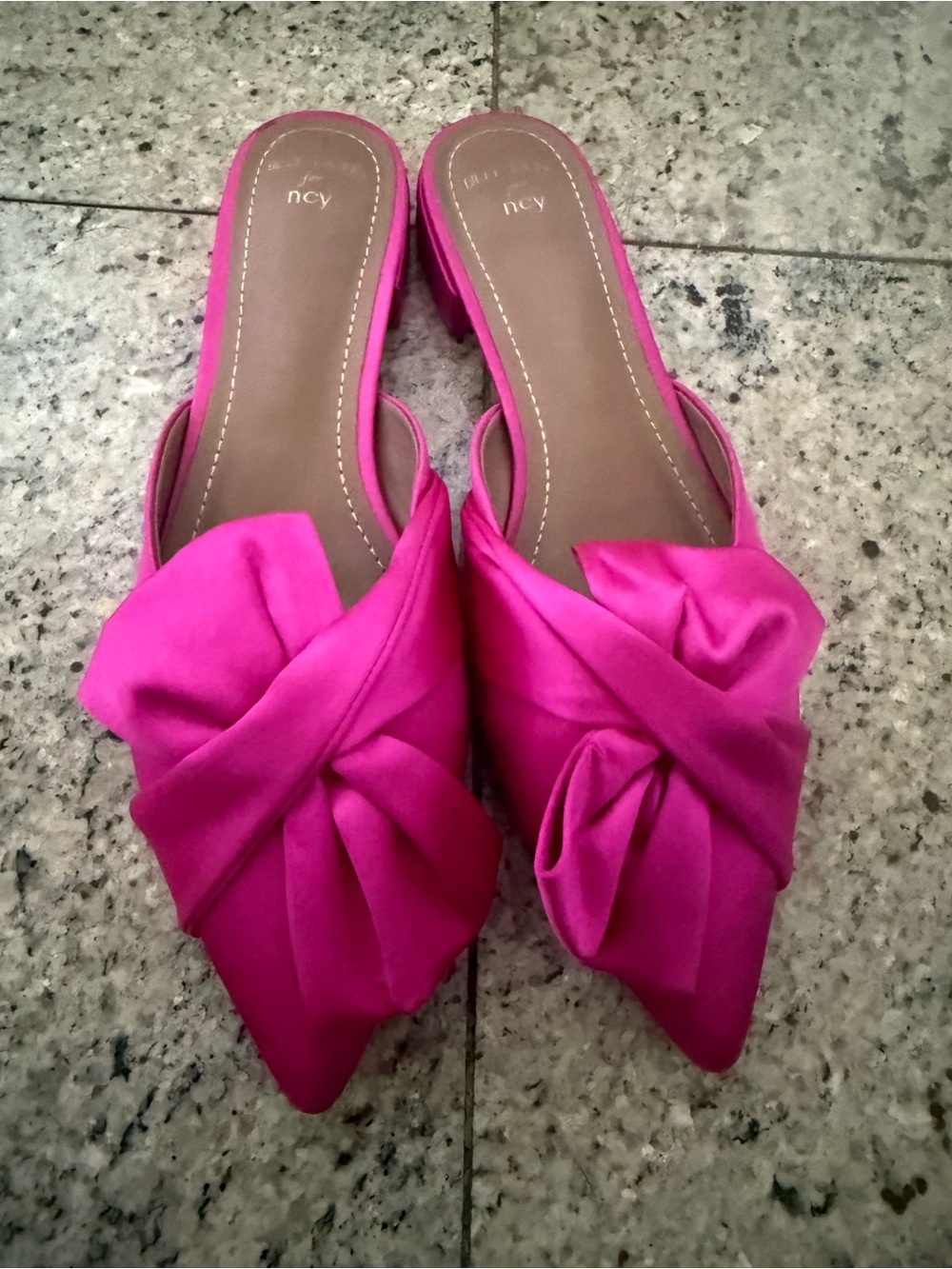 NCY - Fuchsia Pretty Mules (USED-EXCELLENT)